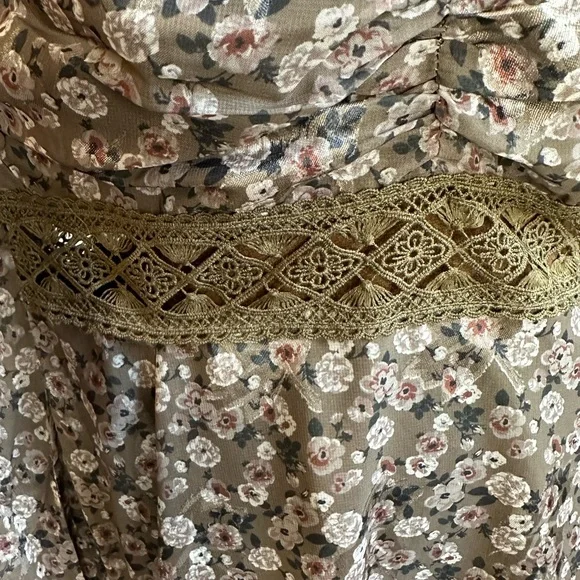 JOYFOLIE Mia Joy Isabella Dress In Olive Floral - Picture 6 of 16